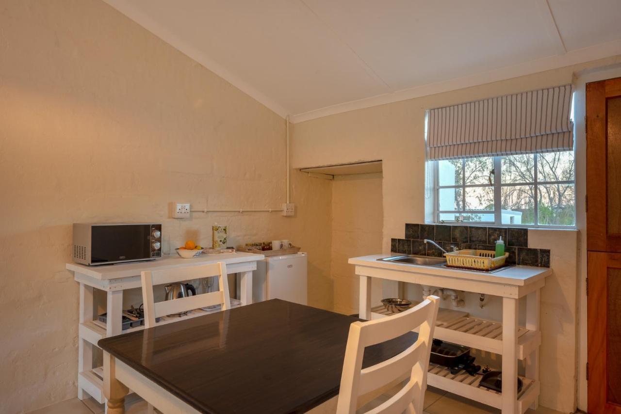 Honeyrock Cottages Kleinmond Exterior foto