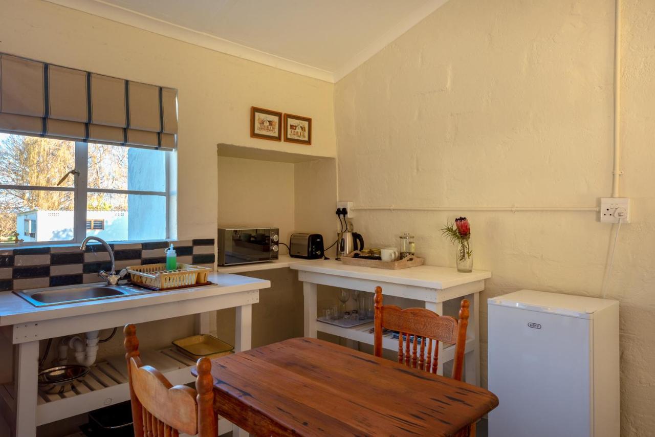 Honeyrock Cottages Kleinmond Exterior foto